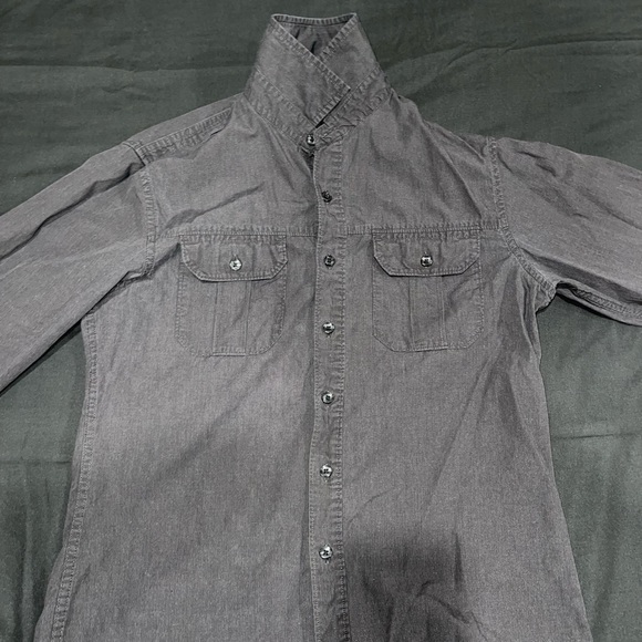 A small button down gray shirt - Picture 2 of 7